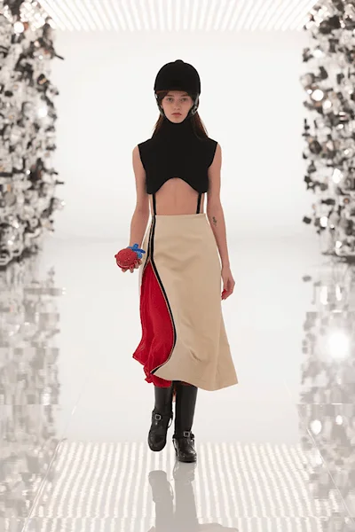Look 25